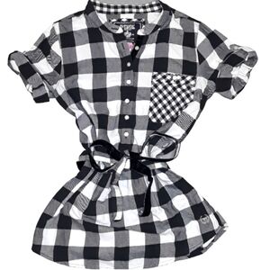 Pink by Victoria Secret Shortsleeve Shirt. Womens Size: Small